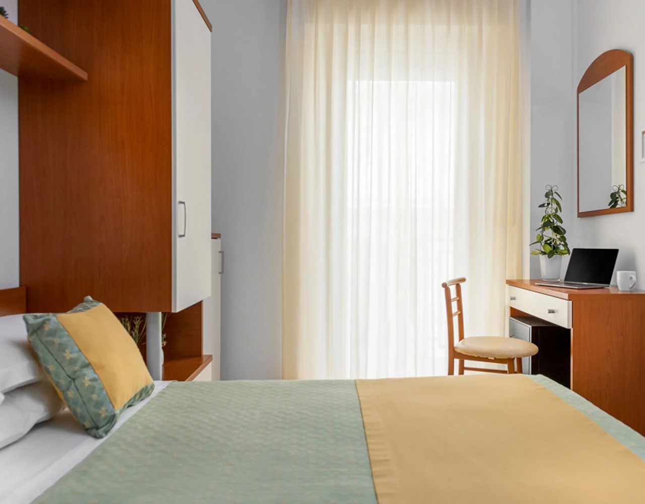 media.Camera-Stella-Marina-04-Hotel-Principe-Cattolica