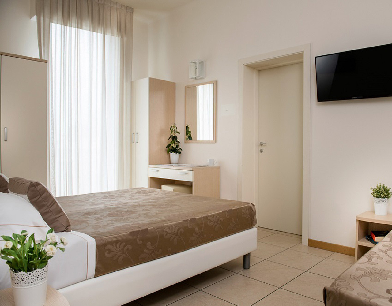 media.Camera-Profumo-di-mare-04-Hotel-Principe-Cattolica