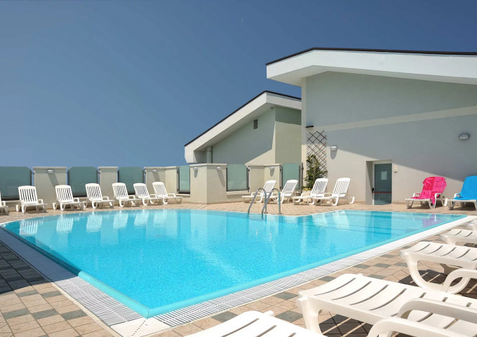 media.Slide-Piscina-04-Hotel-Principe-Cattolica